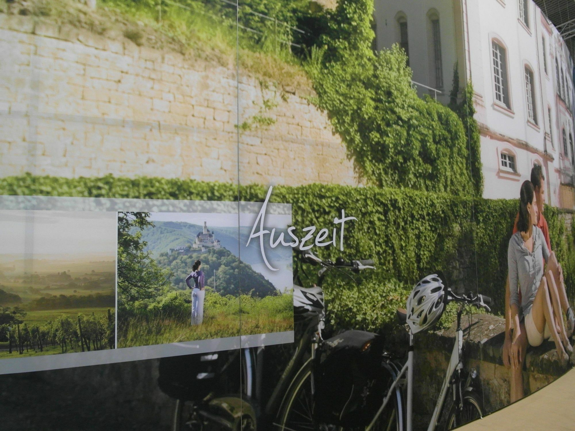Hotel Zum Weissen Kreuz Altenahr Buitenkant foto